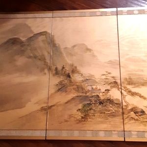 Vintage 4 panel asian artwork  with multiple signatures makes on this piece